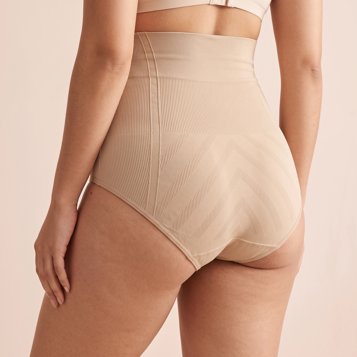 Seamless High Rise Shaping Panties | Butt Lifter & Tummy Control Shapewear for Women